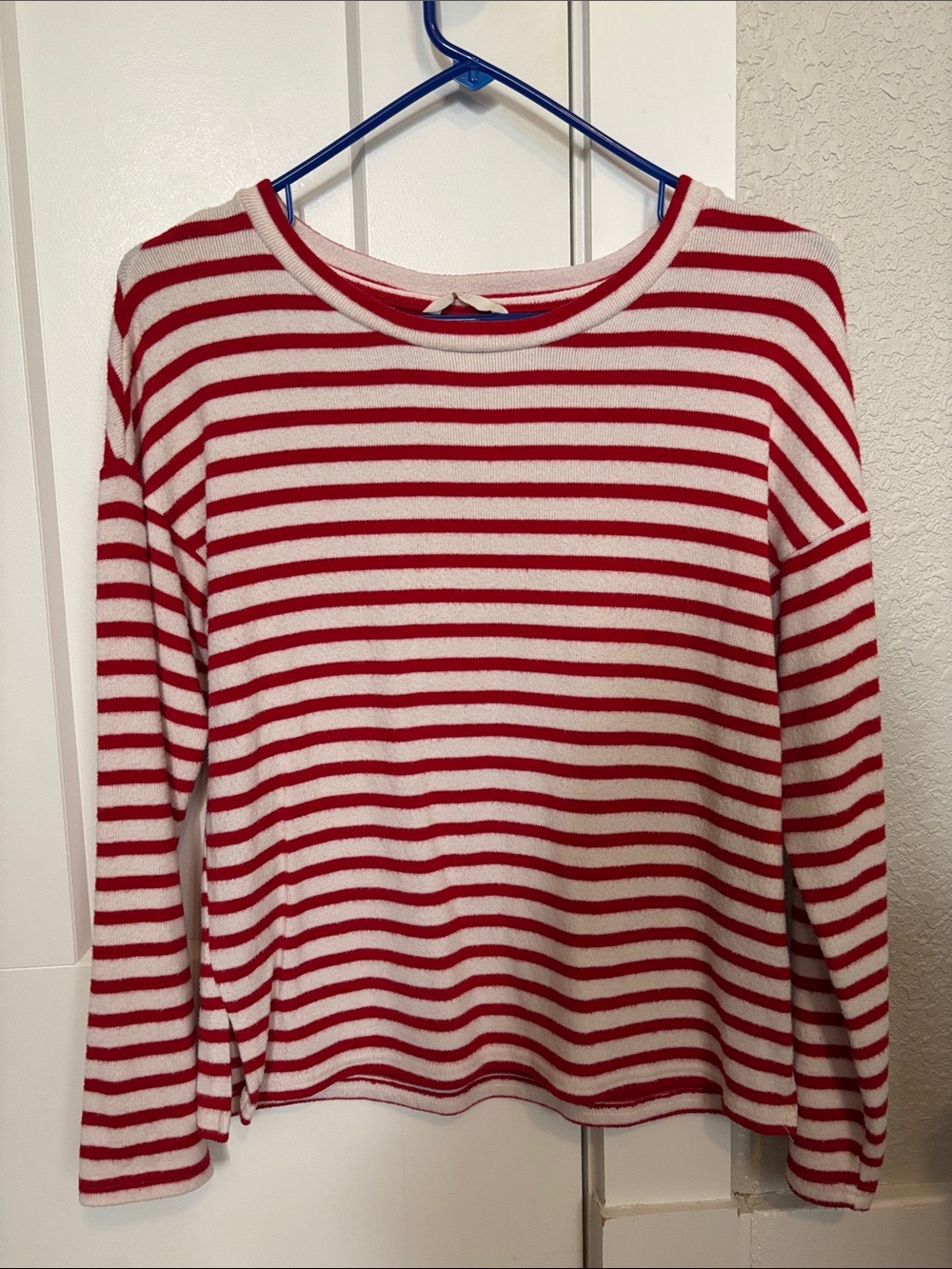 H&M Red and White Striped Long-Sleeve Tee
